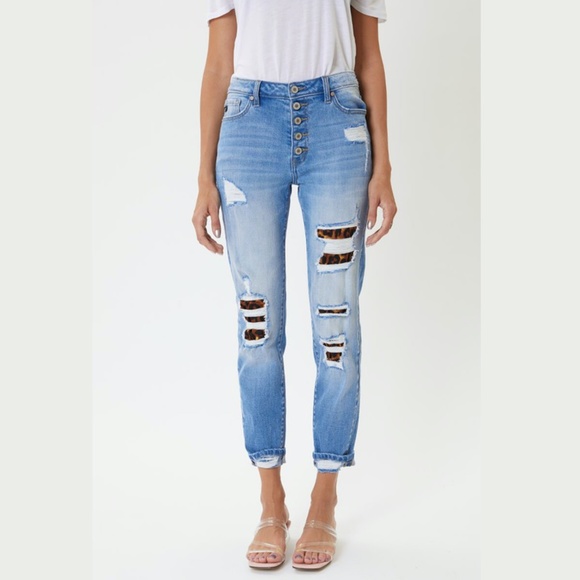 KanCan Women High Rise Blue Light Wash Distressed Leopard Patches Jeans size 27 - Picture 6 of 10